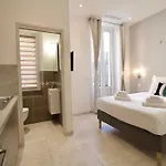 Spacious 4 Bedroom With Sunny Terrace Апартаменты *